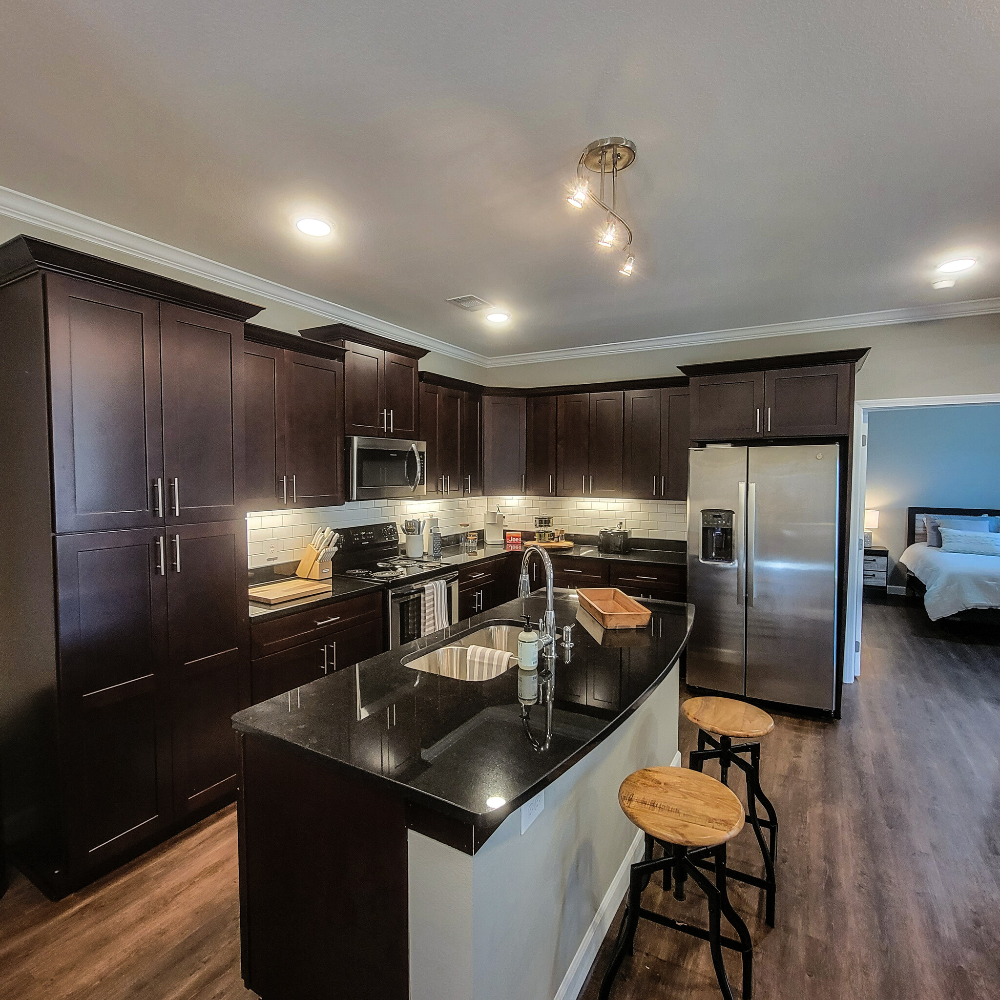 Fountaine Bleau Central Landing